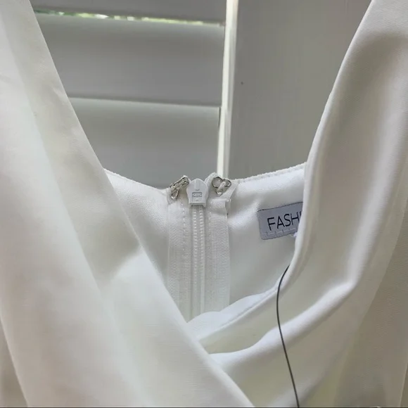 FASHION NOVA White tulle maxi wedding dress, NWT - Picture 5 of 11